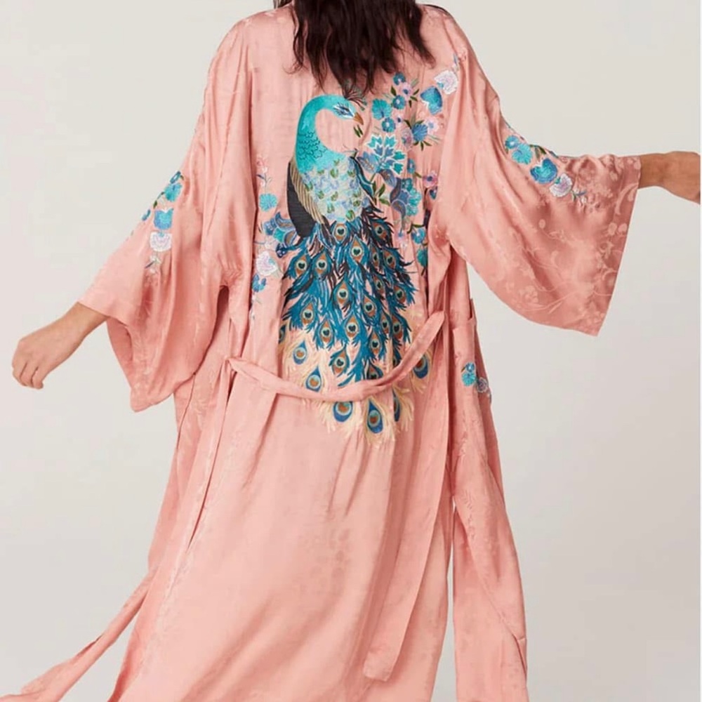On hold till 5/30 !Sold ! spell Spirit animal robe m/l and ocean slip M